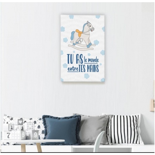 You have the world in your blue hands -  Illustrations - SWEET MURALE