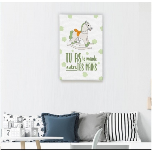 You have the world in your green hands -  Illustrations - SWEET MURALE